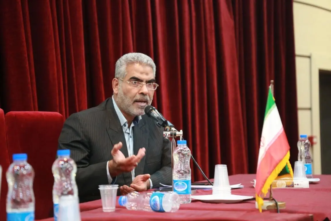افشاگری عضو کمیسیون اقتصادی مجلس از 2800 کارت هدیه مشکوک 