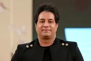 اجرای امید جهان که در آن بر اثر حمله قلبی به بیمارستان منتقل شد