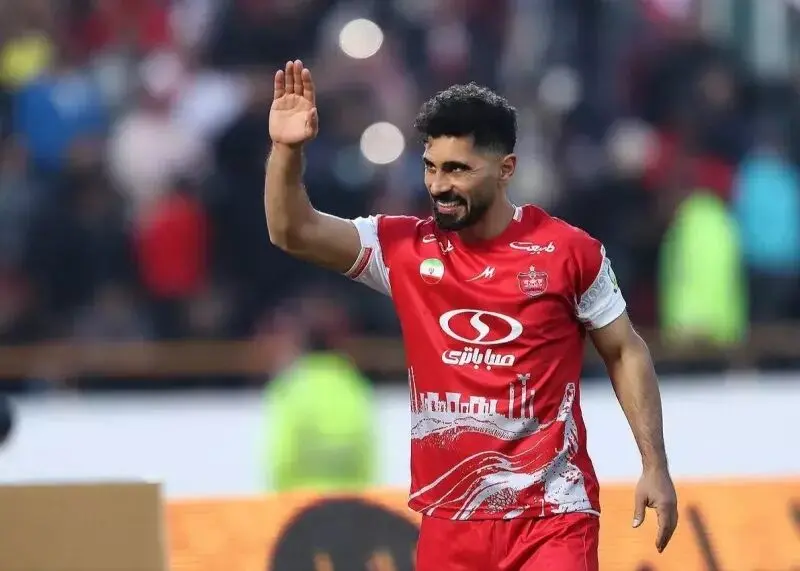 تصویر؛ واکنش معنادار امید عالیشاه به شایعه جدایی از پرسپولیس