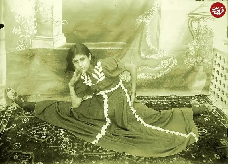 دختر قاجاری