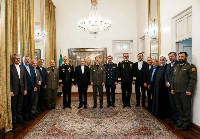 میزبانی عراقچی از فرماندهان ارشد ارتش