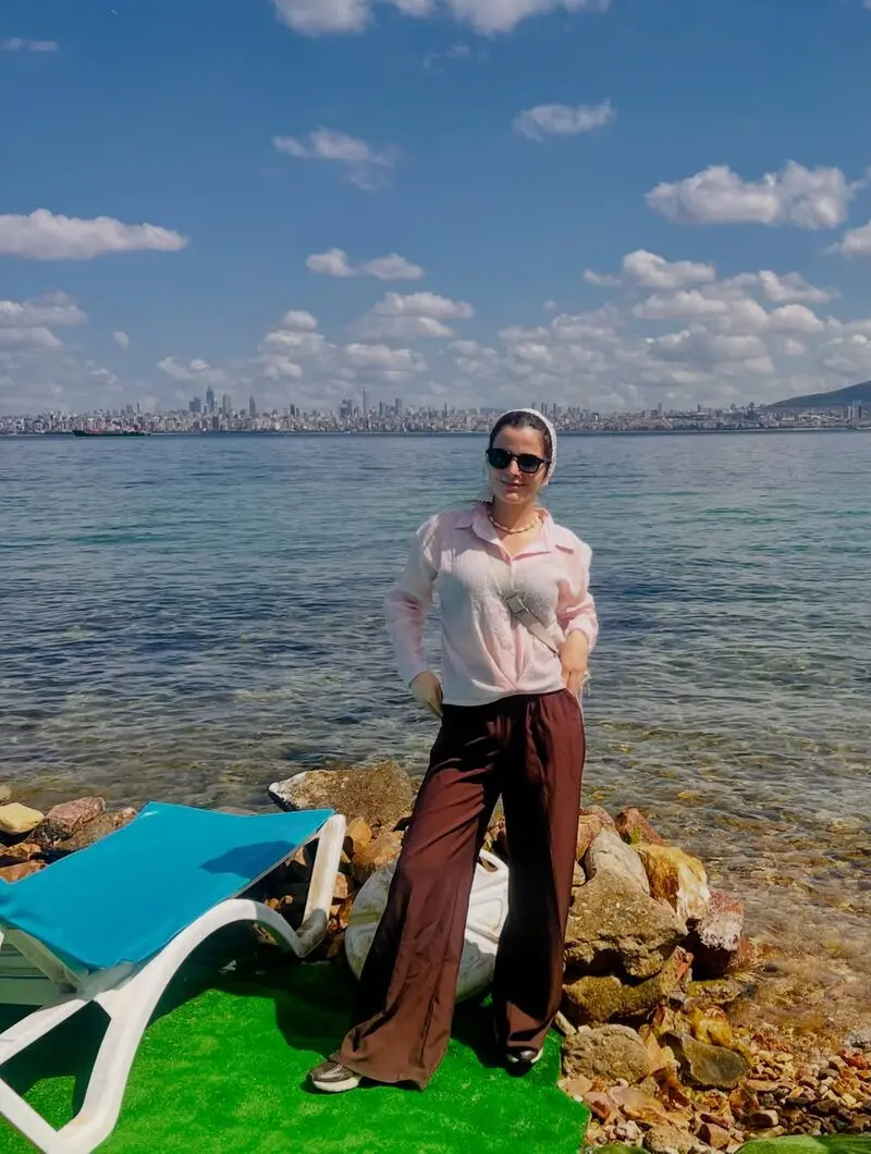 غزاله اکرمی