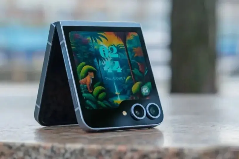 گلکسی Z Flip 7 چه فرقی با مدل قبلی دارد؟ 