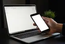 چرا قیمت گوشی و لپ‌تاپ در بازارهای جهانی، دیگر پایین نمی‌آید؟
