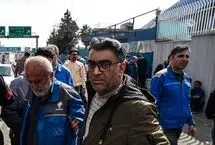 تصاویر؛ حمله به نمایندگی ایران خودرو در غرب تهران