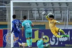 کارشناسی داوری صحنه‌های مشکوک بازی پیکان-استقلال؛ پنالتی بود؟!