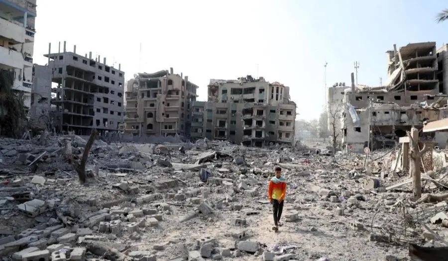 در محله تل‌الهوی غزه، تا چشم کار می‌کند ویرانی است