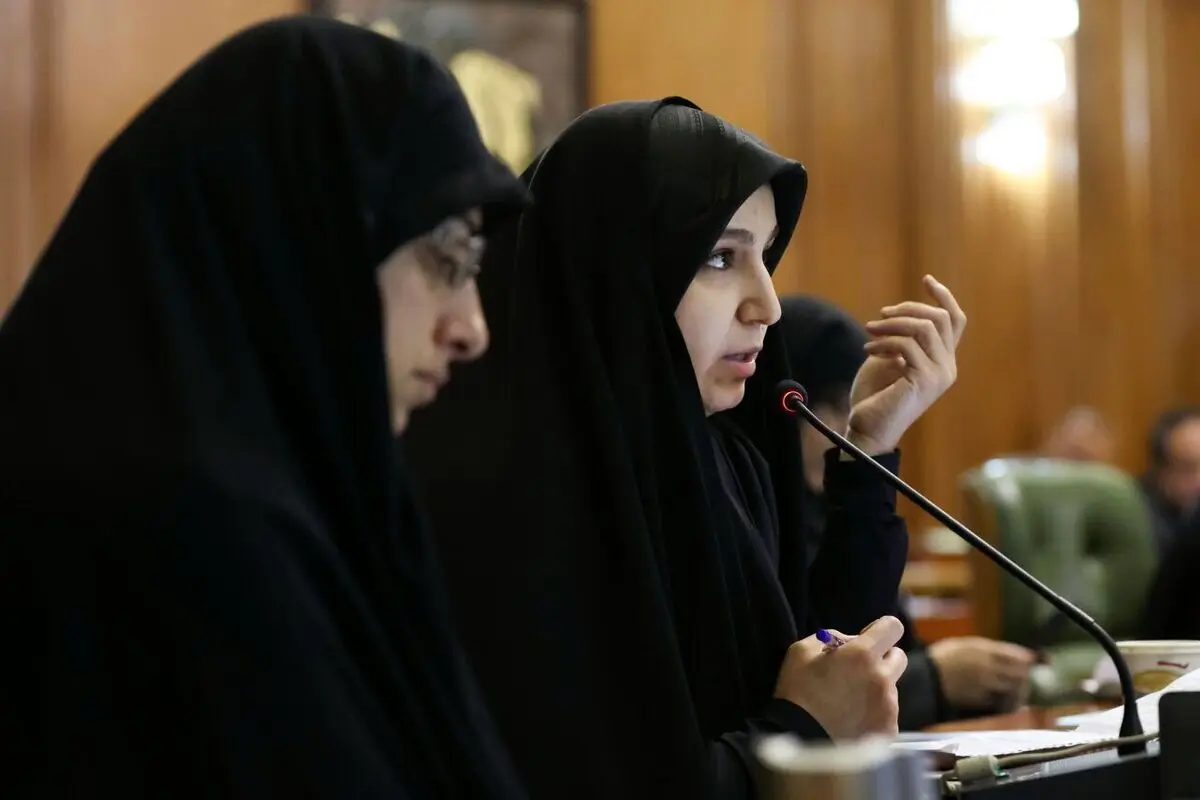 نرجس سلیمانی: زاکانی از وعده‌های خود شکست خورد