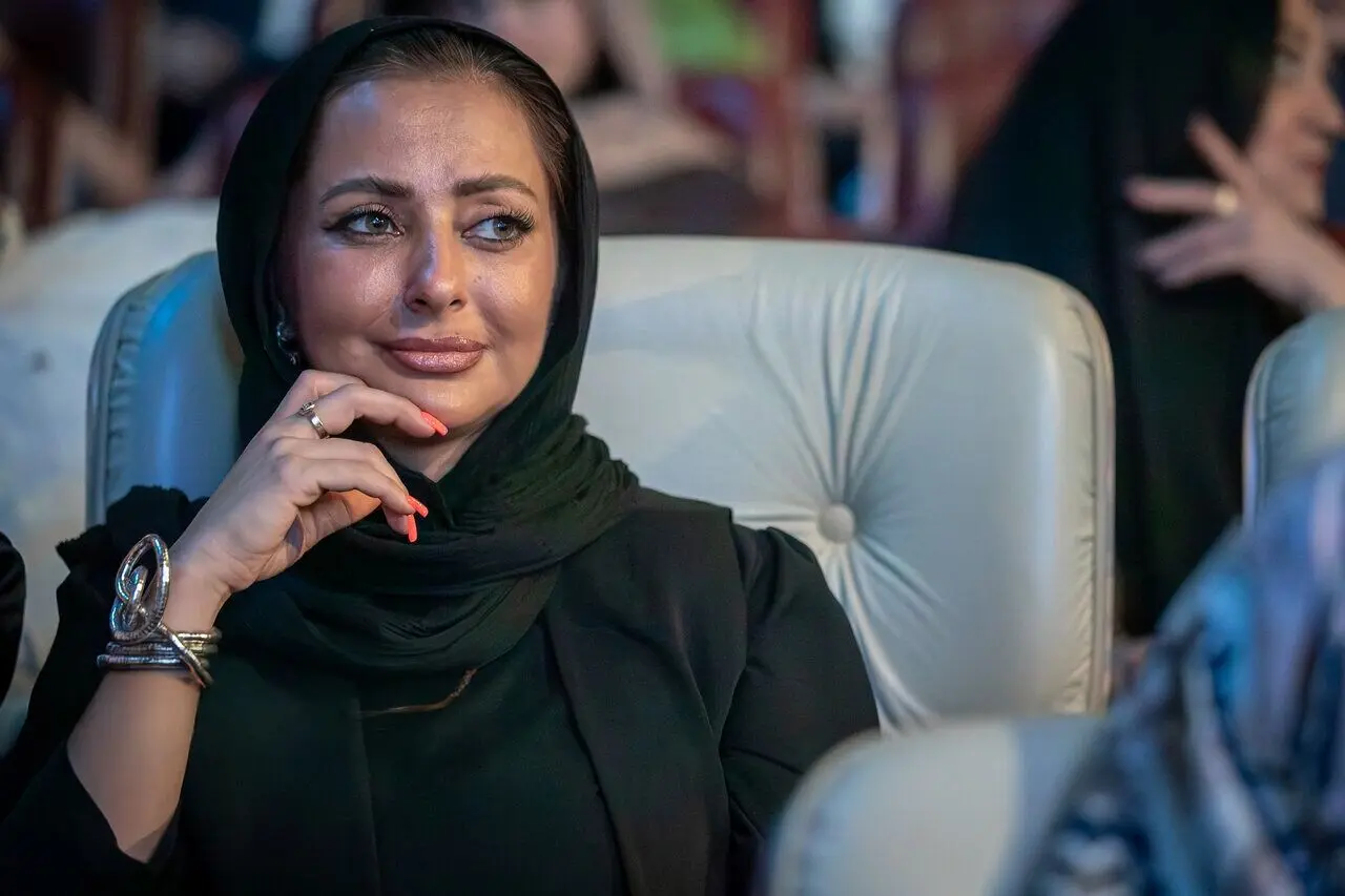 عکس؛ پرویز پرستویی و محمود دولت آبادی در جشن نفس