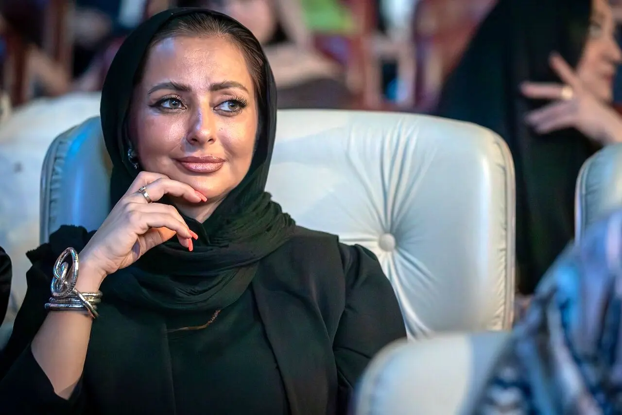 عکس؛ پرویز پرستویی و محمود دولت آبادی در جشن نفس