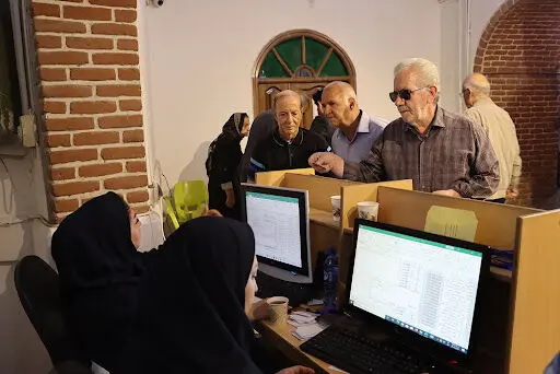 این سالمندان مشمول دریافت «کارت بلیت منزلت» می‌شوند
