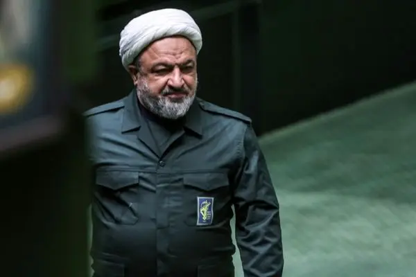 تصاویر؛ تیپ سپاهی نمایندگان مجلس 