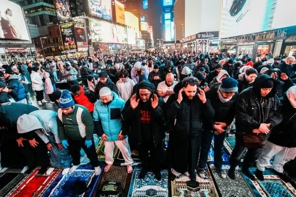 مراسم افطاری در میدان تایمز نیویورک