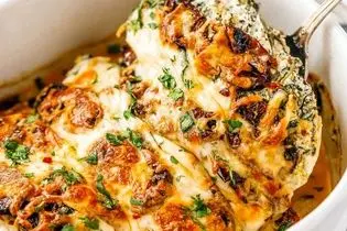 طرز تهیه چیکن کسترول؛ غذای خوشمزه و شیک برای مهمانی 

