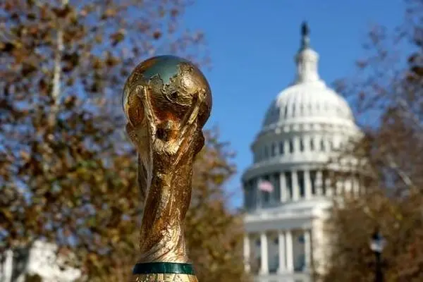 جام زرین جام جهانی به واشنگتن رسید