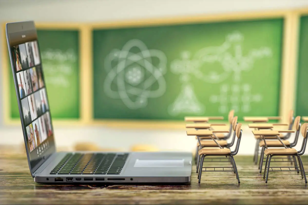 چرایی تأخیر در تعطیلی مدارس از زبان استاندار تهران: باید هواشناسی ۹۶ ساعت قبل وضعیت را اعلام کند 