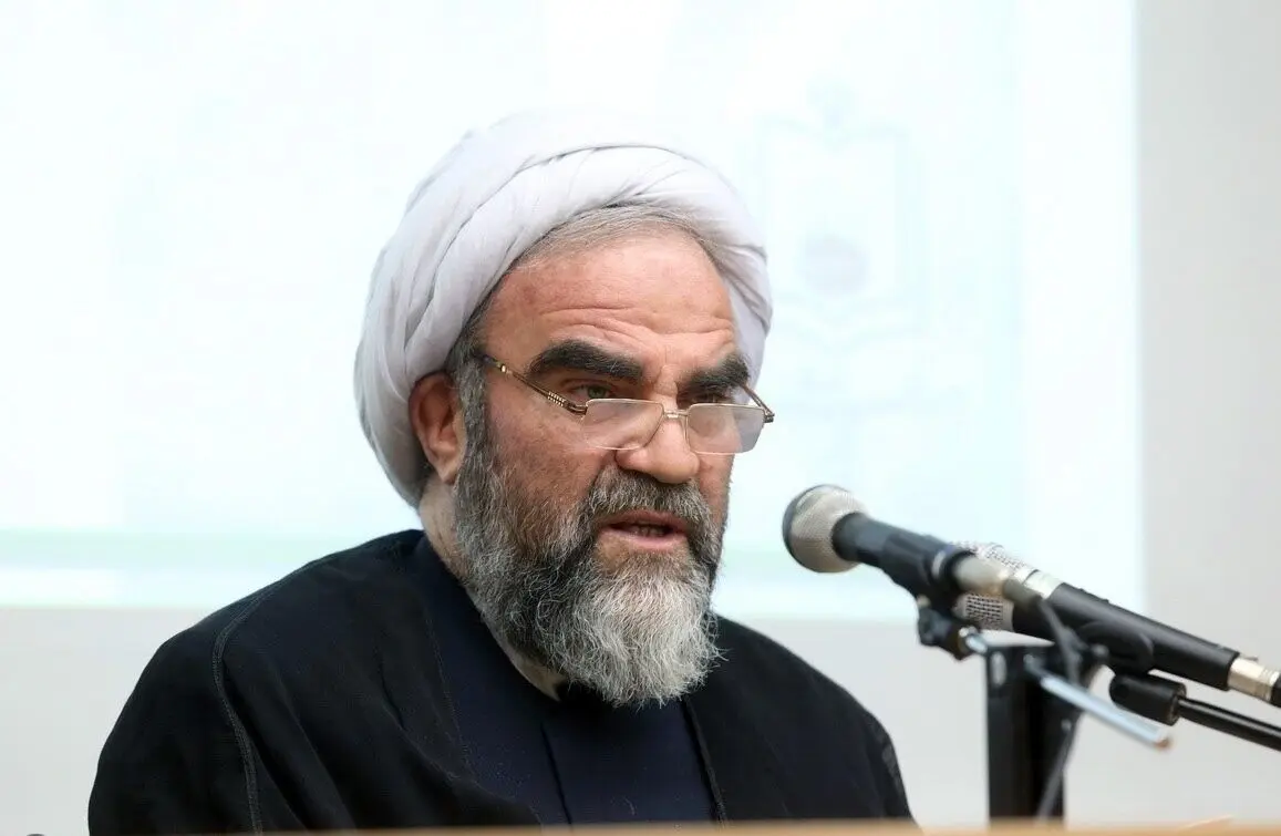 غرویان: مردم ناتوانی در مدیریت کلان کشور را به حساب روحانیت می‌نویسند و حق دارند
