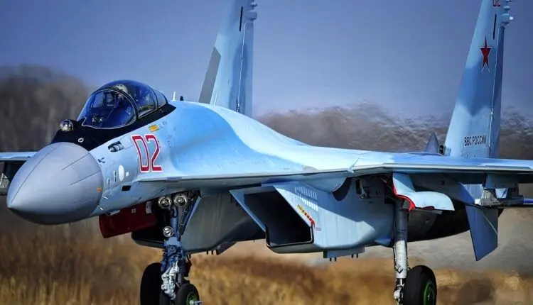 افشاگری المانیتور: جنگنده‌های سوخو-۳۵ ایران وارد خط تولید شدند