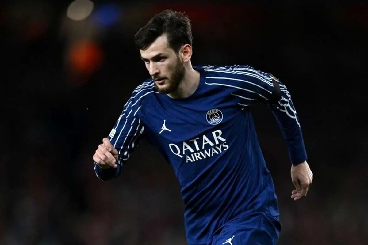 پاری‌سن‌ژرمن میهمانش را گلباران کرد

