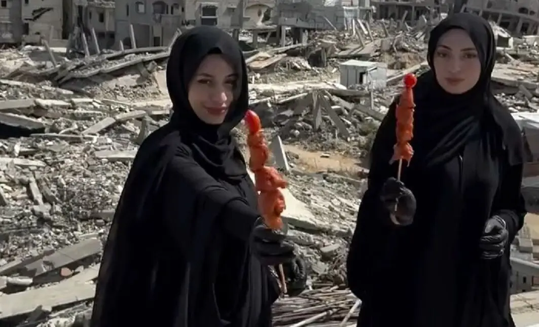 باربیکیو دو دختر جوان برای ۳۰۰ کودک در غزه