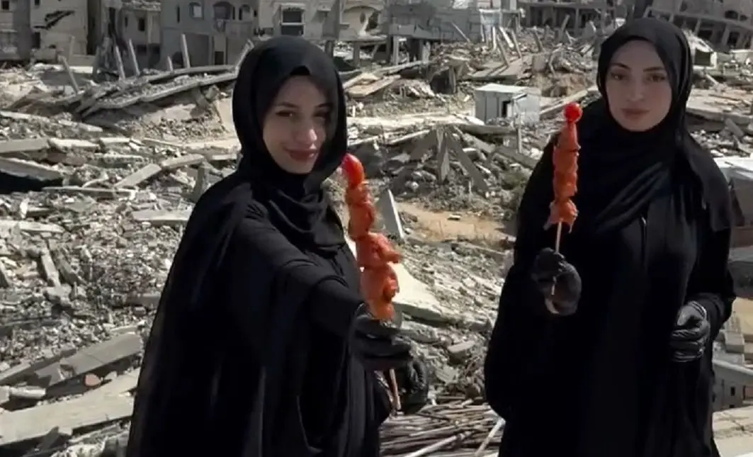 باربیکیو دو دختر جوان برای ۳۰۰ کودک در غزه