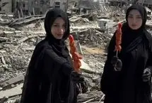 باربیکیو دو دختر جوان برای ۳۰۰ کودک در غزه