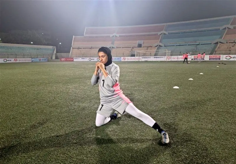 ملی‌پوش انصراف داده از پناهندگی در جمع اعضای تیم‌ملی بانوان