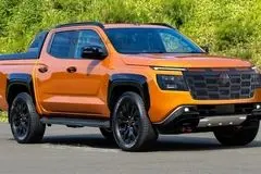 ناوارا ۲۰۲۵: ترکیب قدرت میتسوبیشی و استایل نیسان!