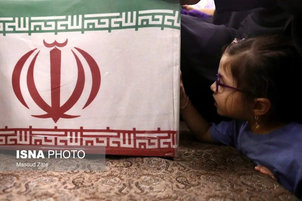 تصاویر؛ وداع با دانشمند شهید هسته‌ای 