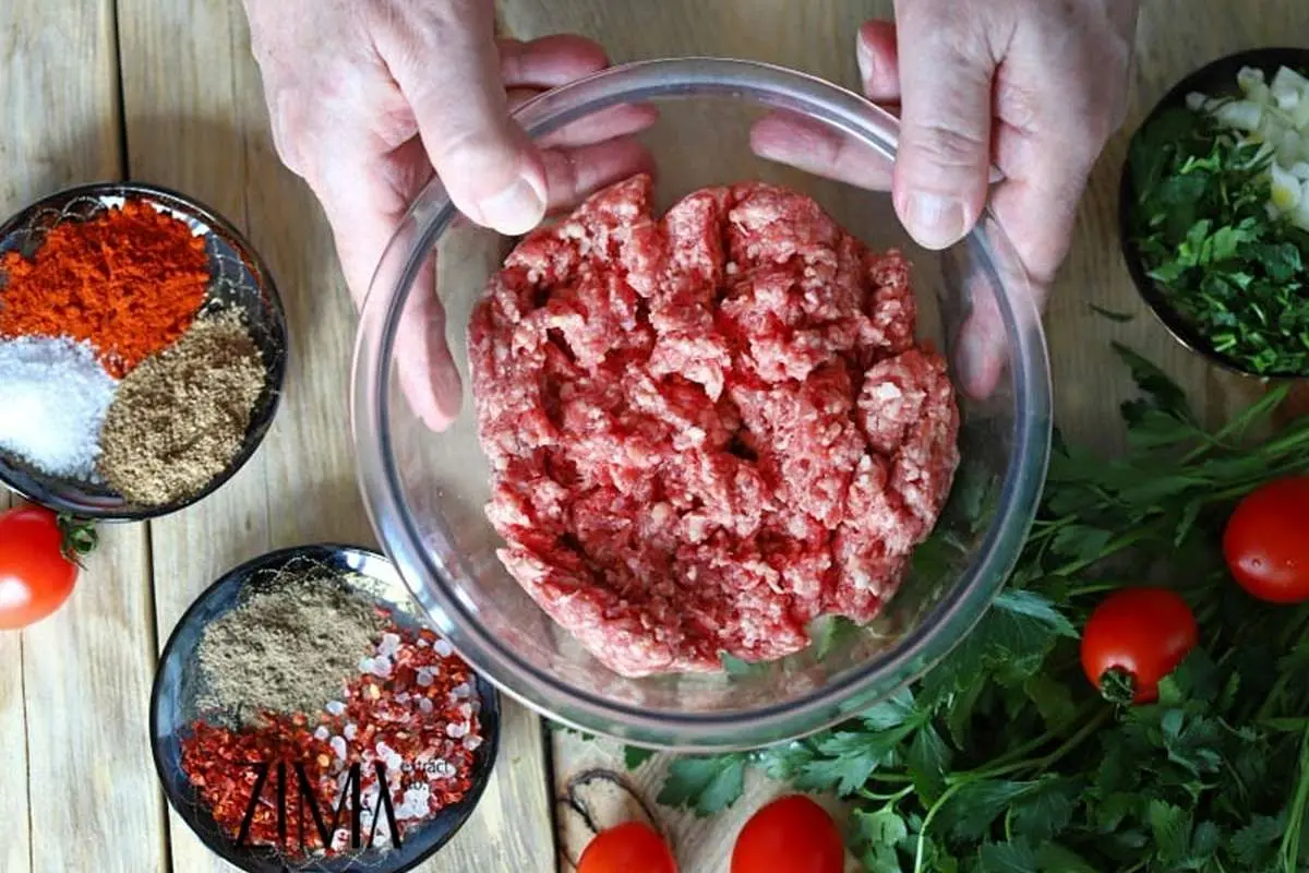 طرز تهیه ادویه کباب کوبیده