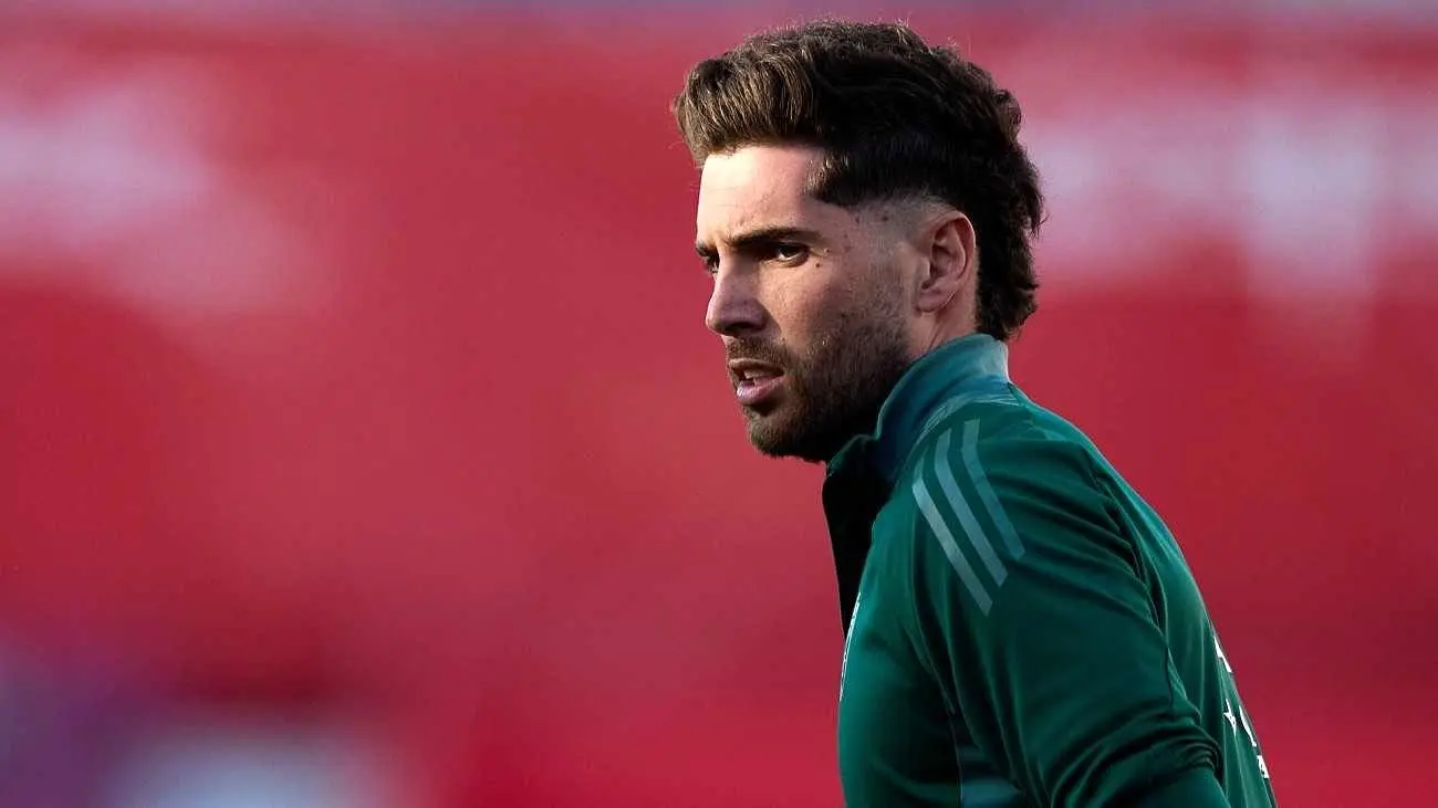 اولین تجربه پسر زیدان در جام ملت‌های آفریقا؛ گندوز روی نیمکت الجزایر​