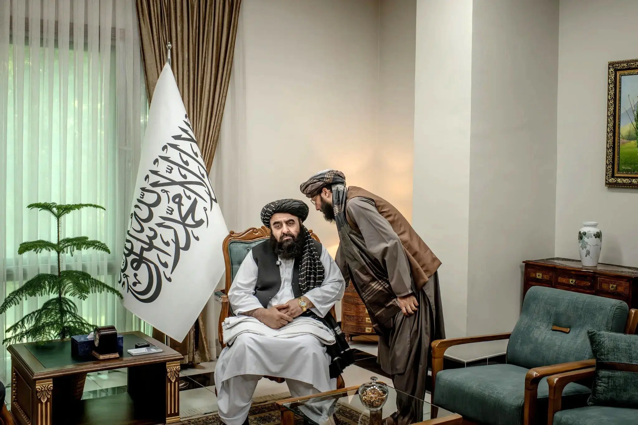 دعوت طالبان از آمریکا برای بازگشت به افغانستان 