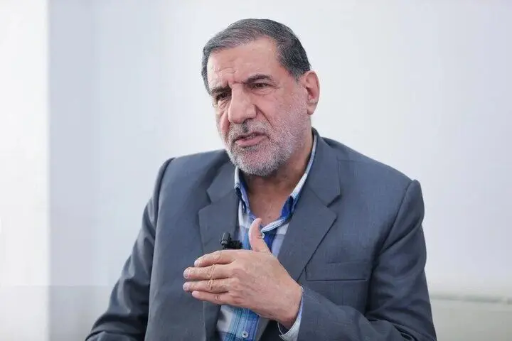 کوثری: اگر آمریکا عملیاتی انجام دهد سربازانش را باید به شکل افقی تحویل بگیرد