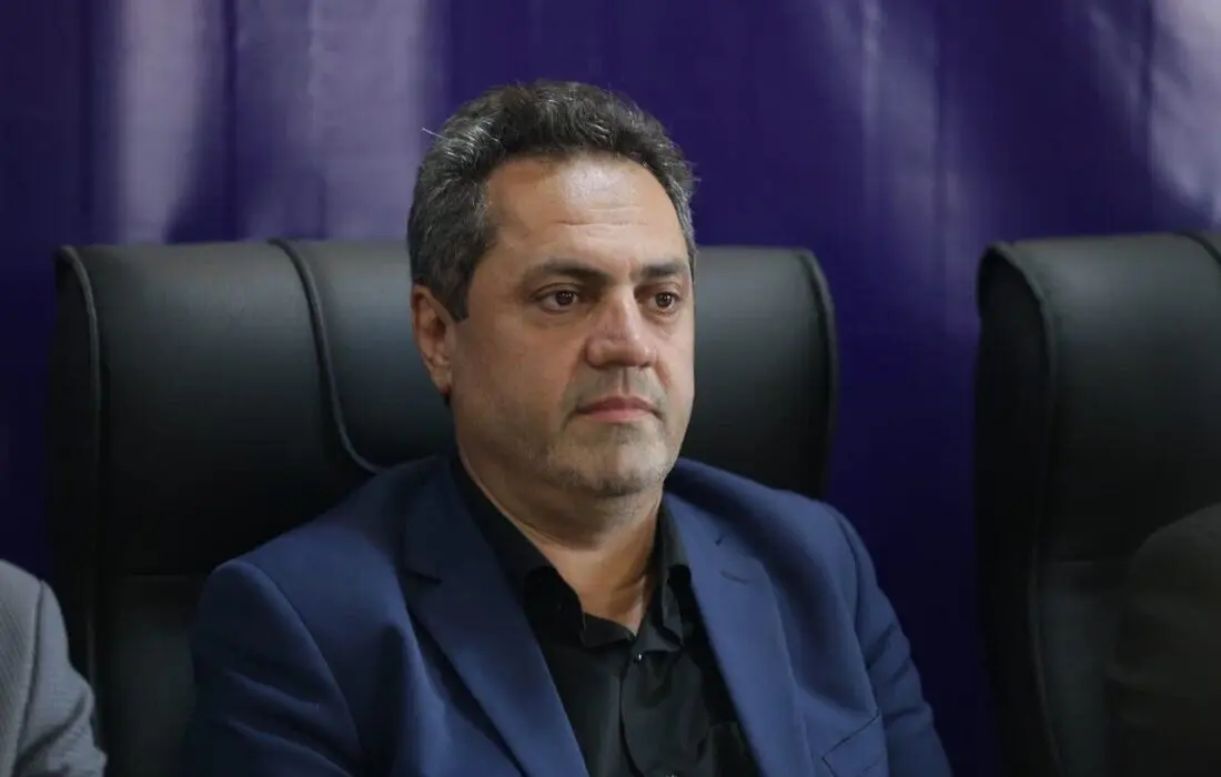 حاشیه‌های بازدید سرزده فرماندار بندرانزلی از جهاد کشاورزی/ فقط ۲ کارمند سر کار بودند