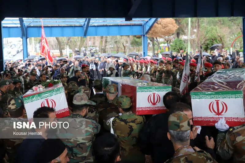 تشییع پیکر مطهر ۴ شهید «ناو دنا»۳