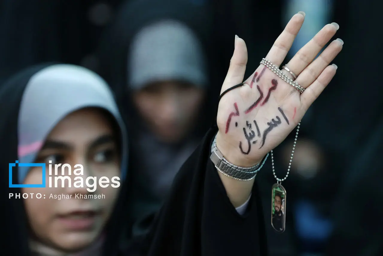 تصاویر؛ حاشیه‌هایی از نماز جمعه تهران
