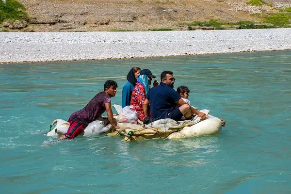 تصاویر؛ کَلَک آخر؛ آخرین نفس‌های یک سنت کهن در بازُفت