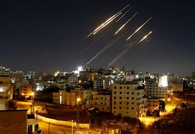 شلیک همزمان موشک از ایران و لبنان به شمال اسرائیل