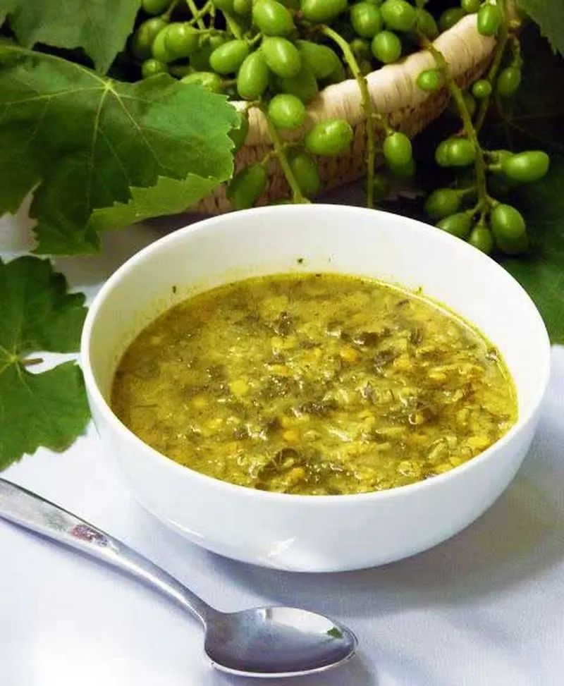 طرز-تهیه-آش-ترش-ارومیه-یا-یرتیخلی