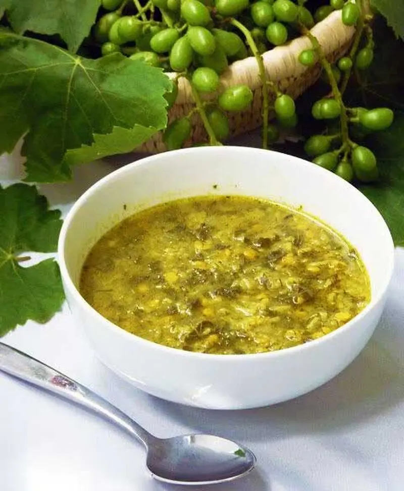 طرز-تهیه-آش-ترش-ارومیه-یا-یرتیخلی