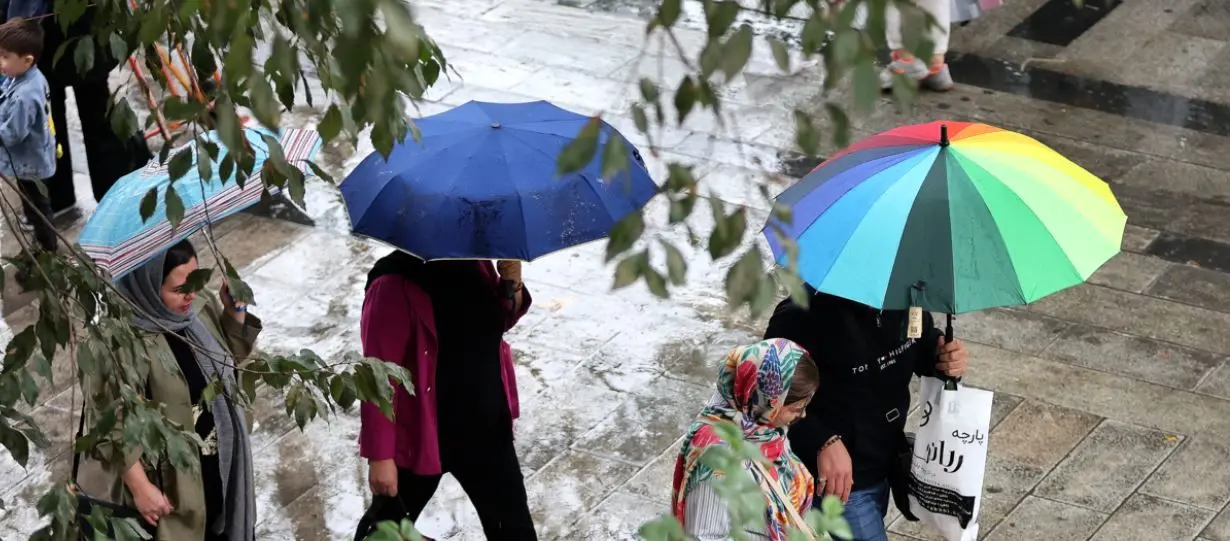 هوای بارانی و سرد در انتظار پایتخت