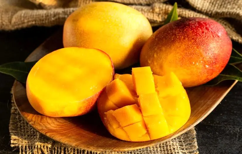 چه کسانی نباید انبه بخورند؟