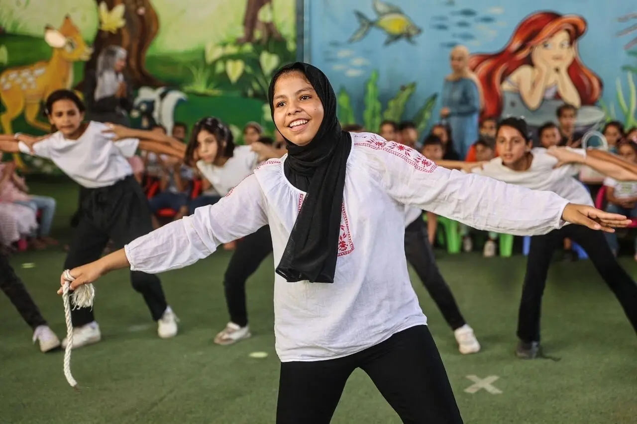 ببینید؛ رهایی از جنگ با رقص