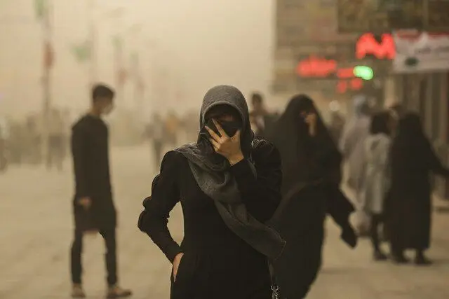 شاخص کیفیت هوای یزد قرمز شد
