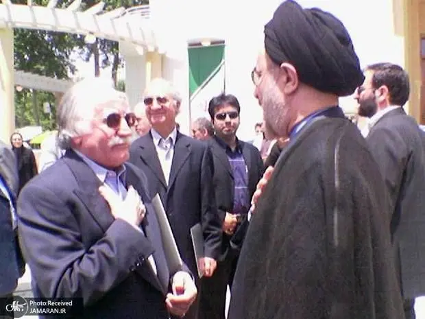 خاطره ابطحی از دیدار محمد خاتمی و استاد فرشچیان