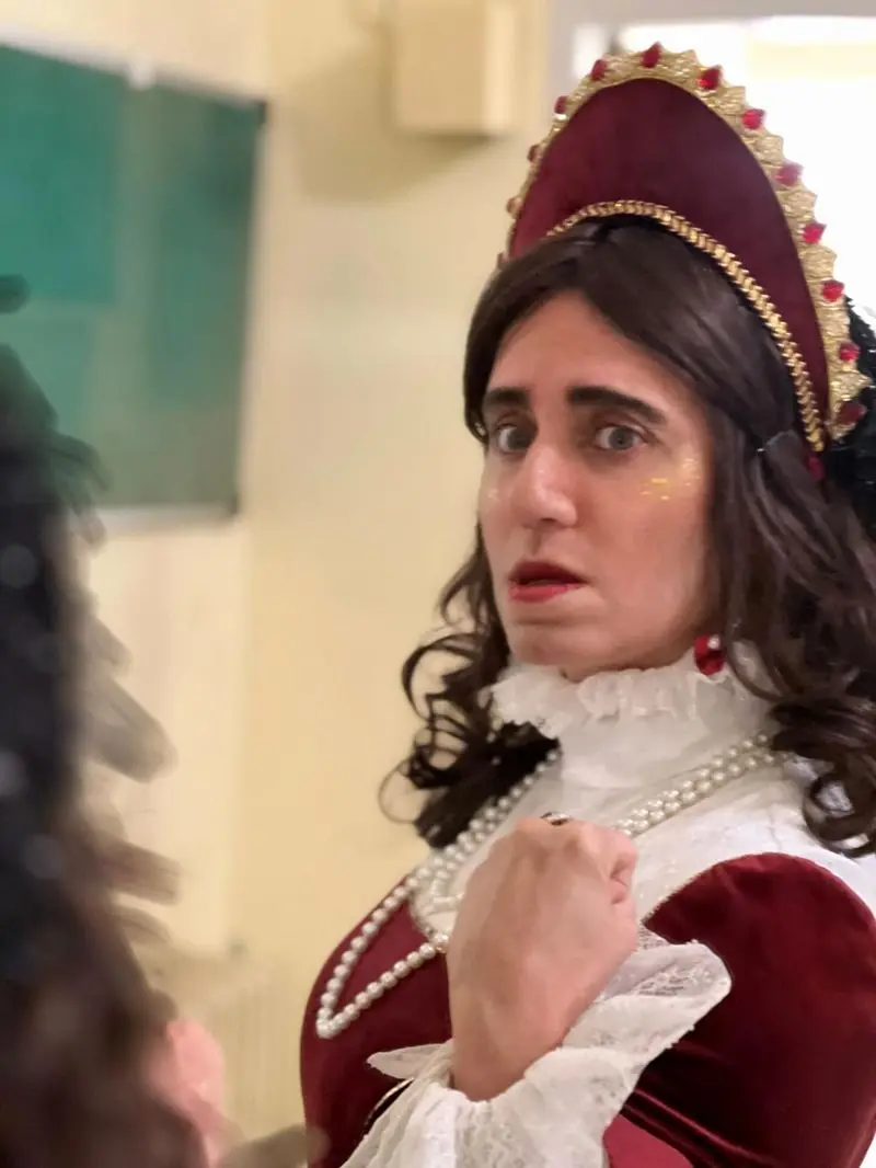 الناز شاکردوست