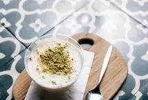 طرز تهیه 4 مدل فرنی خوشمزه و مقوی برای افطار

