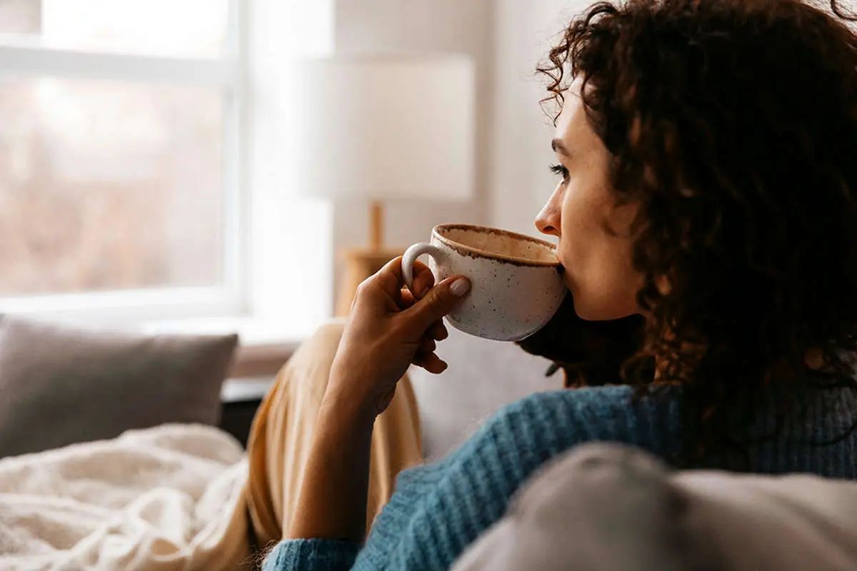 برای خوابی بهتر، چند ساعت قبل از خواب کافئین نخوریم؟