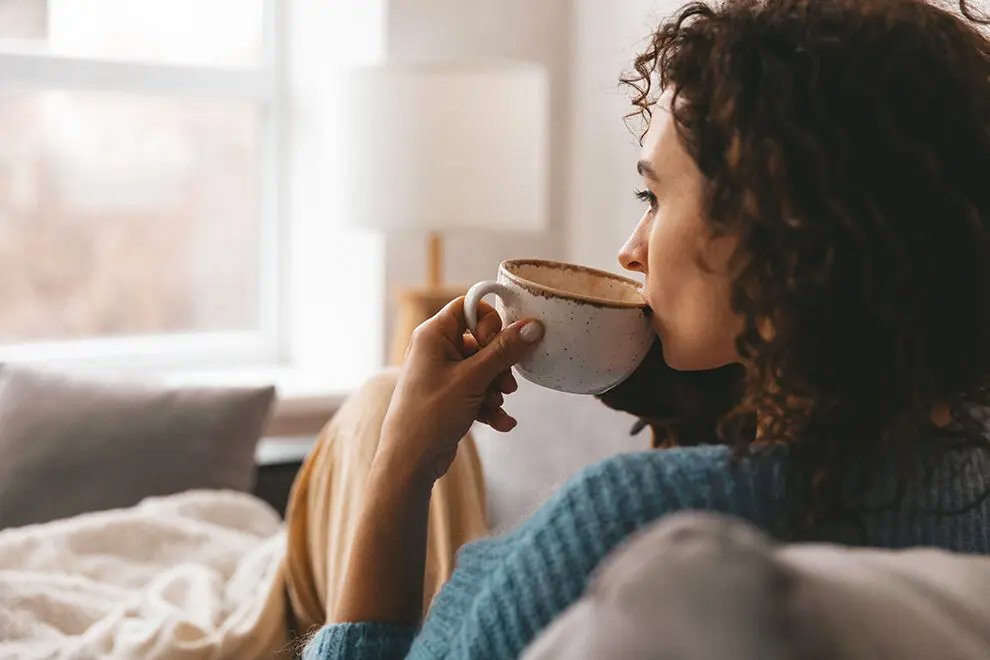برای خوابی بهتر، چند ساعت قبل از خواب کافئین نخوریم؟
