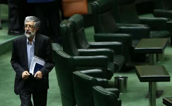 مجلس هفتم به ریاست حدادعادل، ایده اقتصاد بدون نفت را نابود کرد 